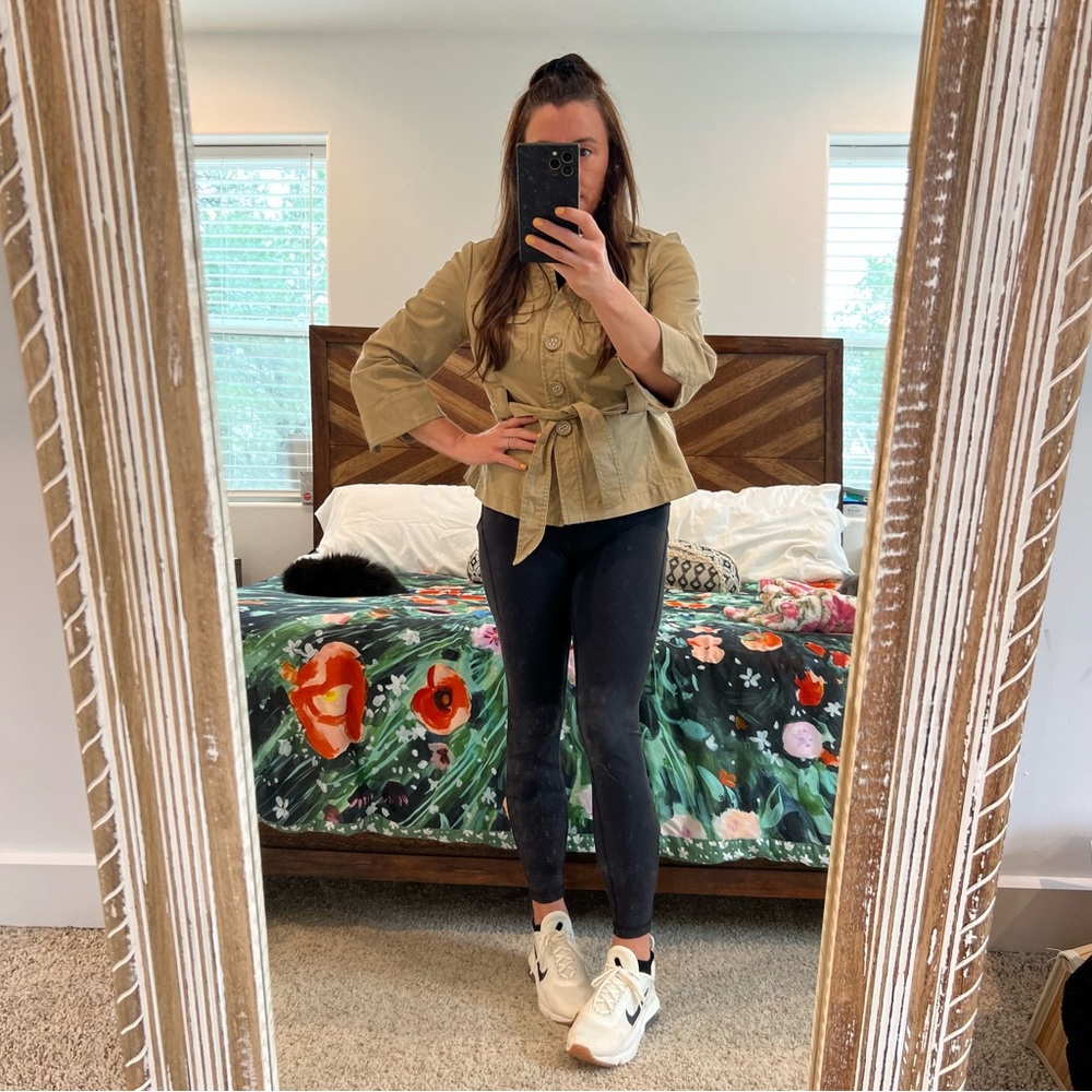 Jacket - Picture 2 of 9